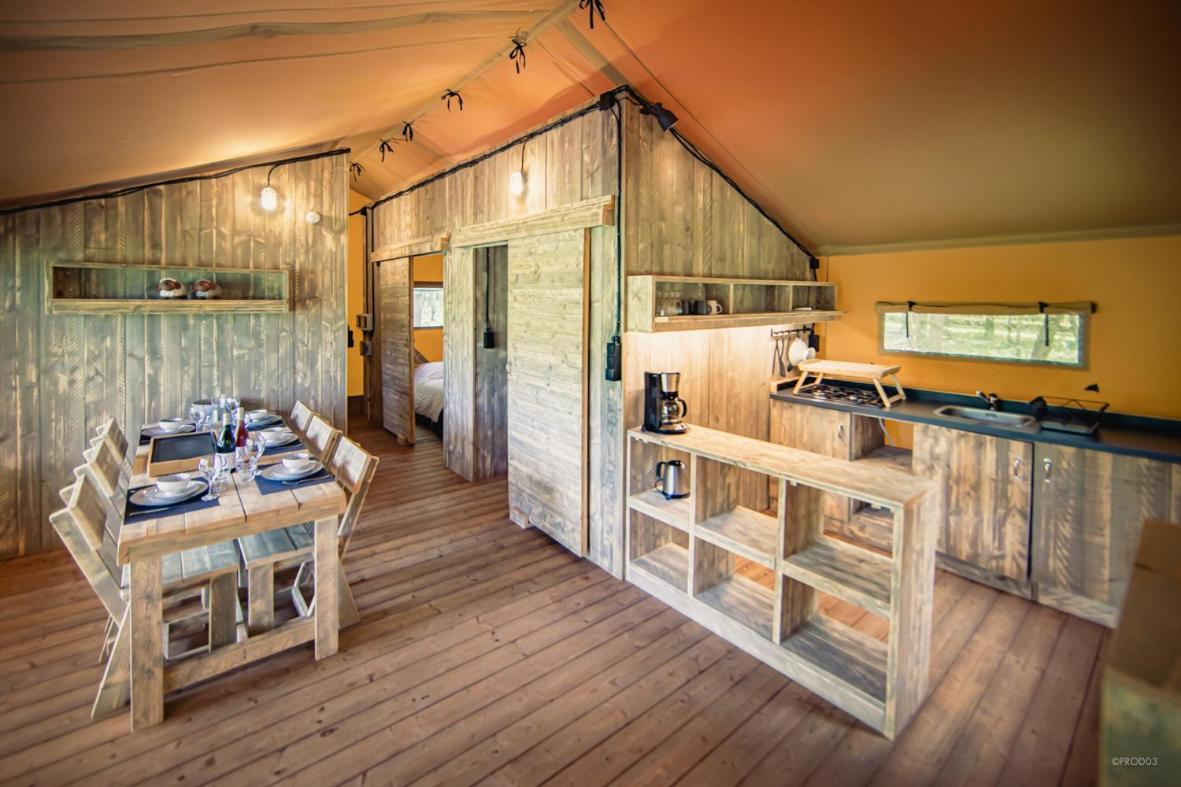 Tente Lodge Jacuzzi Privatif En Pleine Nature Thiel-sur-Acolin 외부 사진