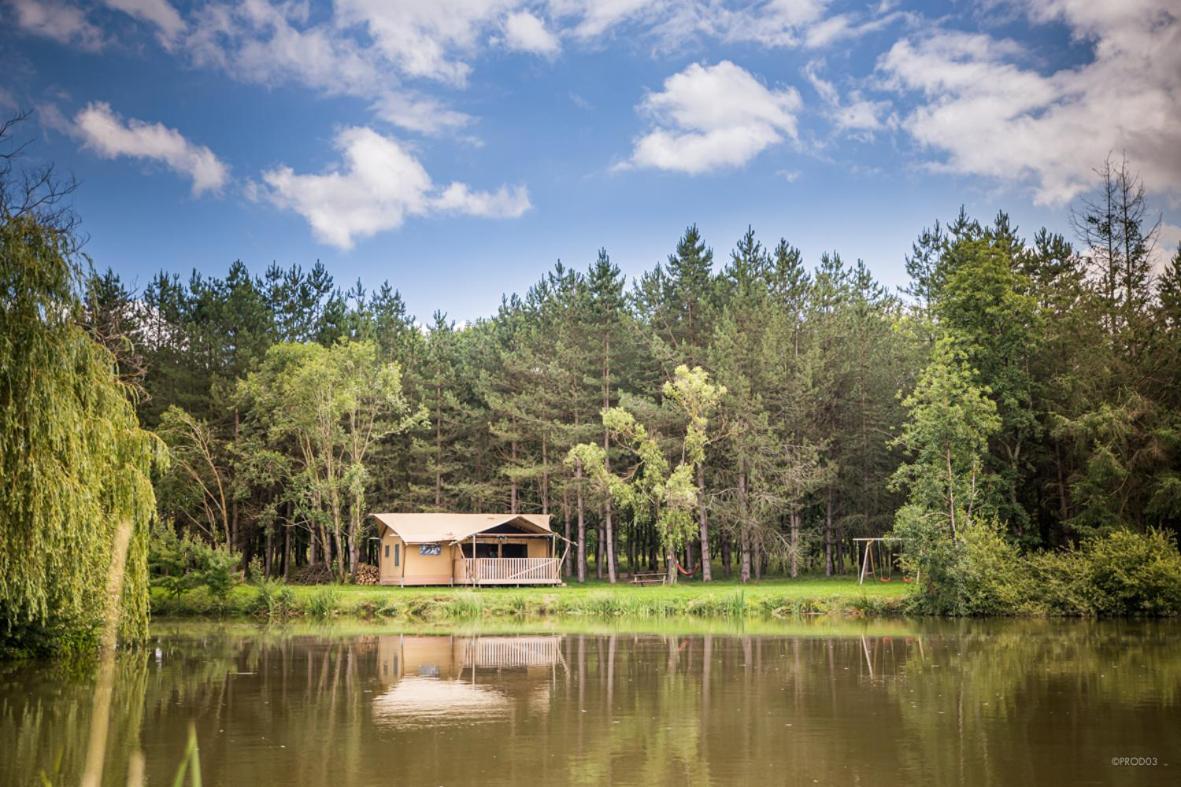 Tente Lodge Jacuzzi Privatif En Pleine Nature Thiel-sur-Acolin 외부 사진